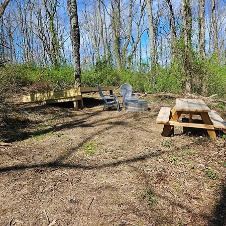 Cardinal Cove Campsite At Hocking Vacations - Tent Not Included Logan Exterior photo
