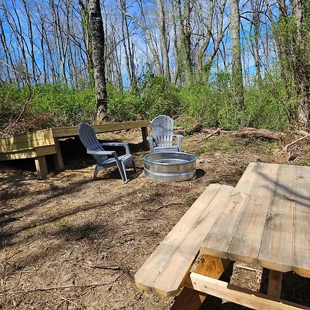 Cardinal Cove Campsite At Hocking Vacations - Tent Not Included Logan Exterior photo