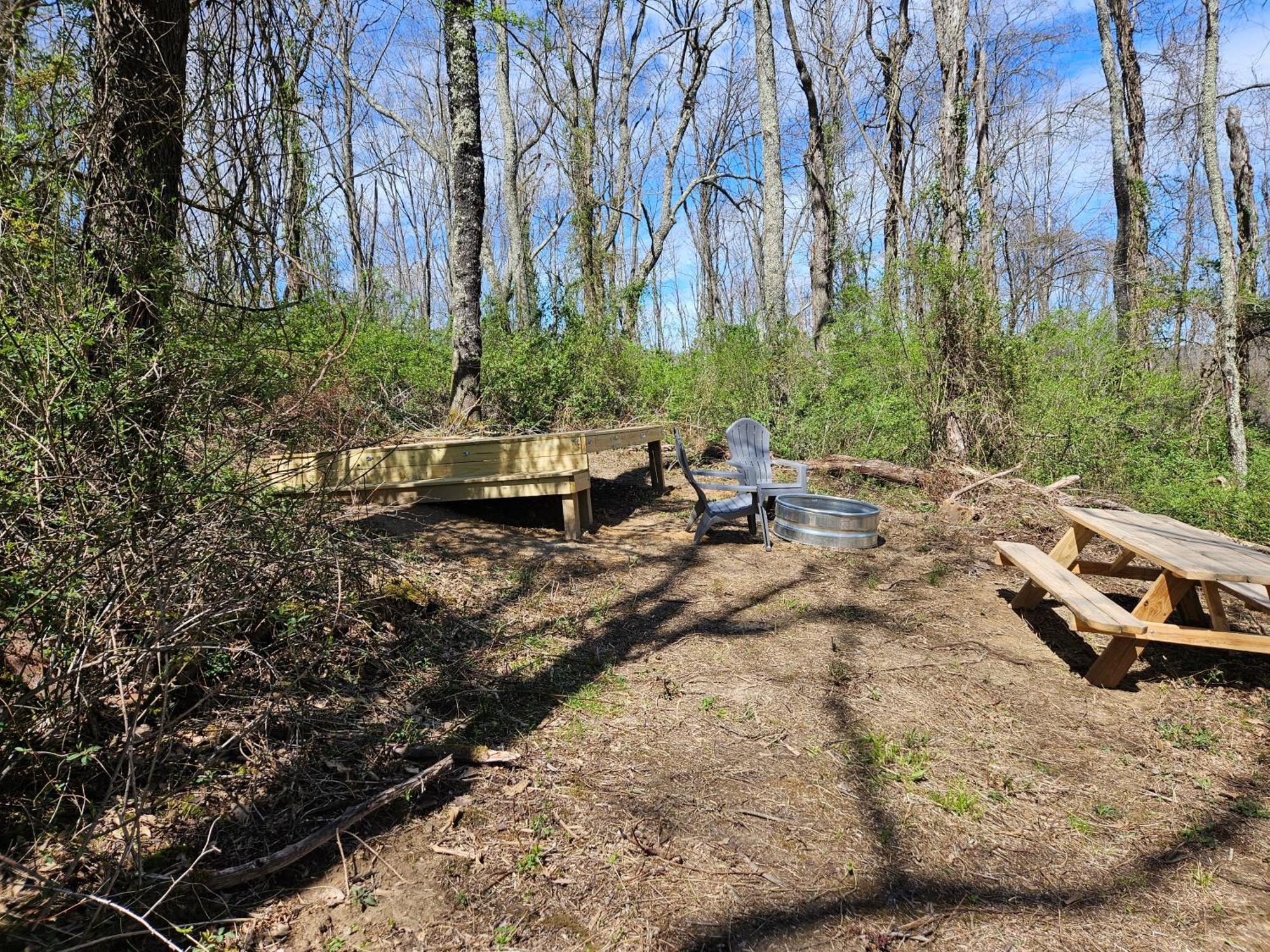 Cardinal Cove At Hocking Vacations - Tent Not Included Campsite *